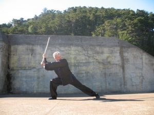 Scott Jensen performs Earth Dragon Staff from Northern Shaolin
